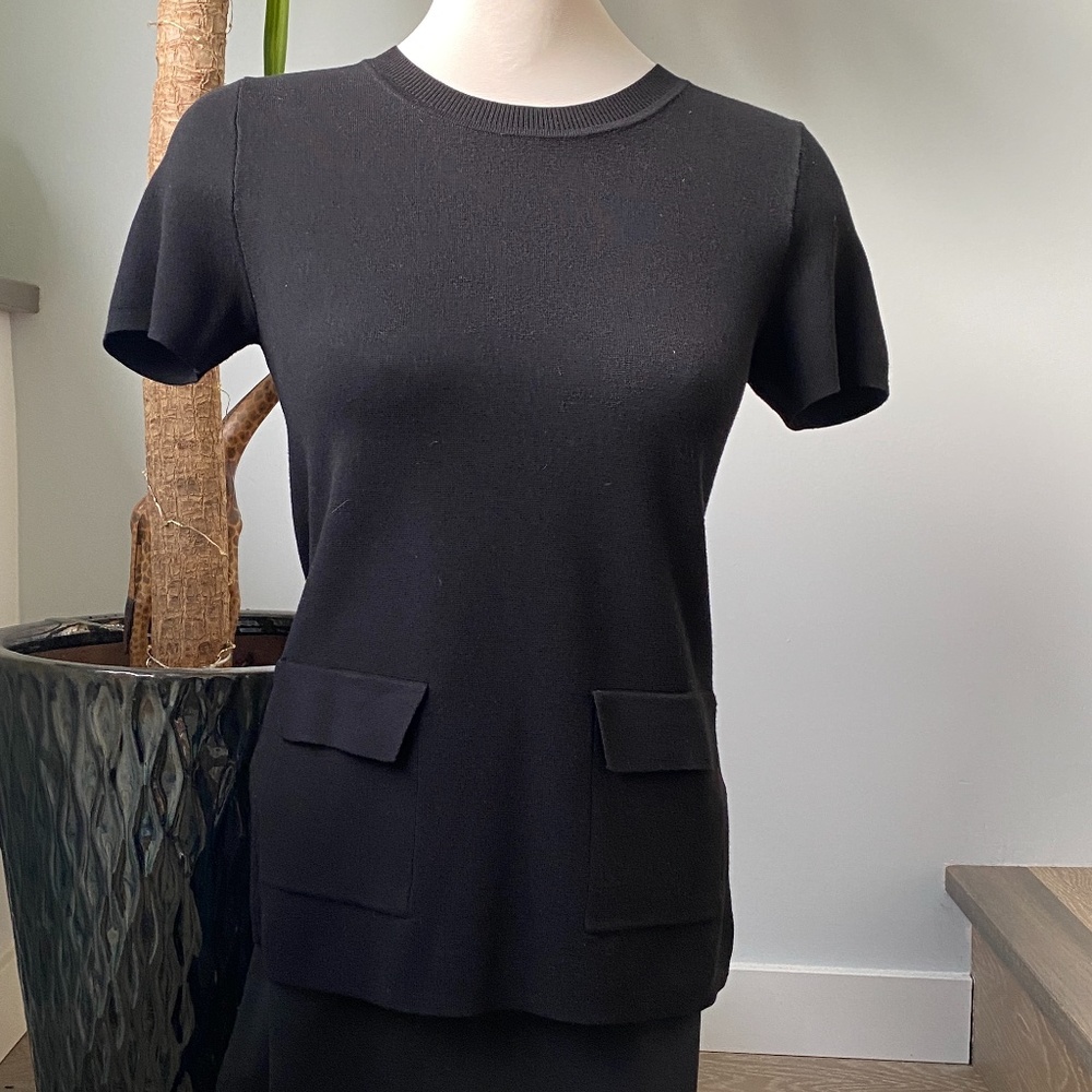 BANANA REPUBLIC Classic Crew Neck Knit Sweater